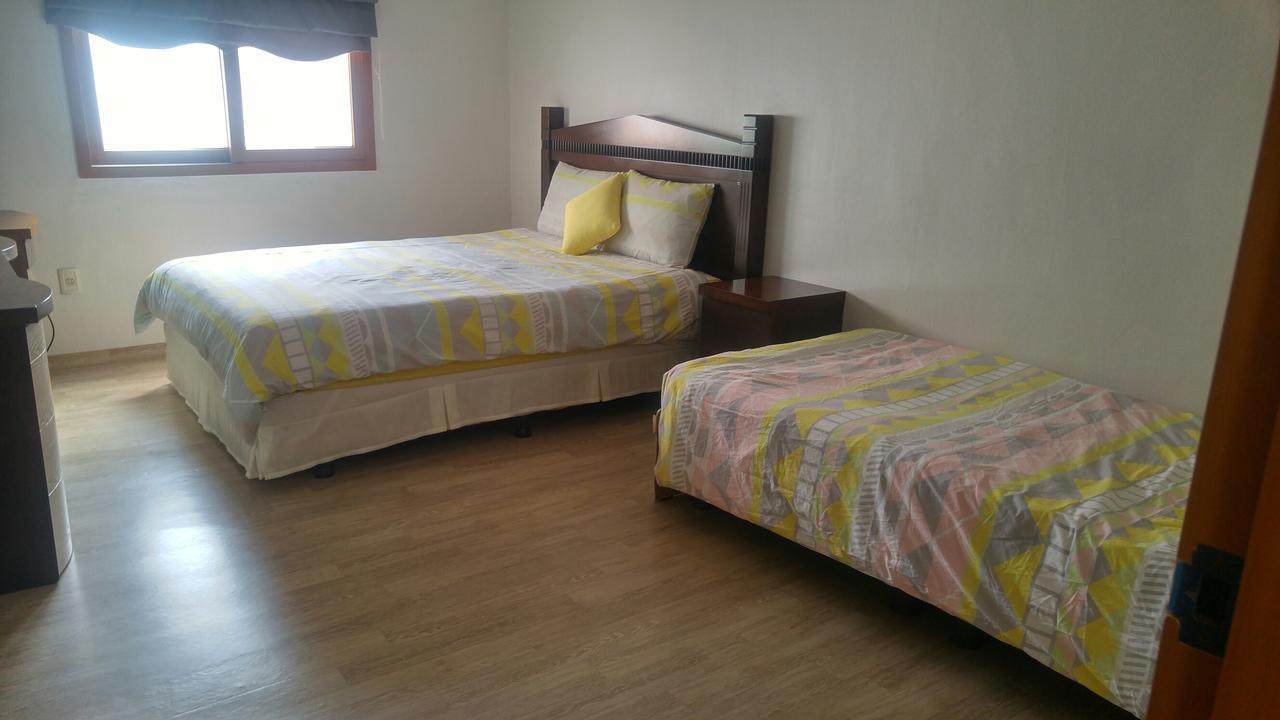 Marine Guesthouse Sokcho Exterior photo